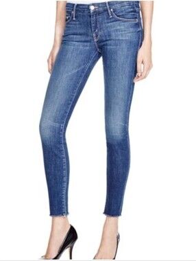 GOOD AMERICAN Raw Hem Jeans - Size 26